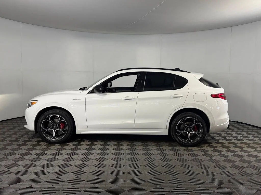 Certified Used 2023 White Alfa Romeo Veloce image 11