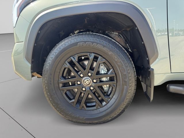 2026 Toyota Tundra SR5 - Photo 9
