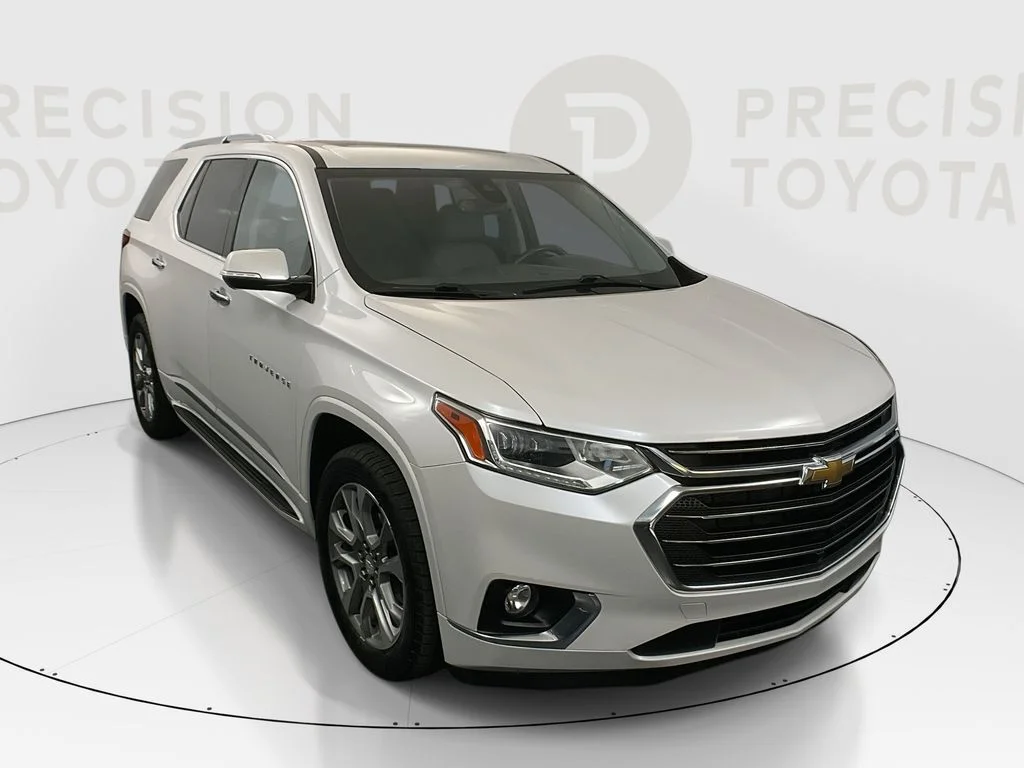 2020 Chevrolet Traverse FWD Premier's photo