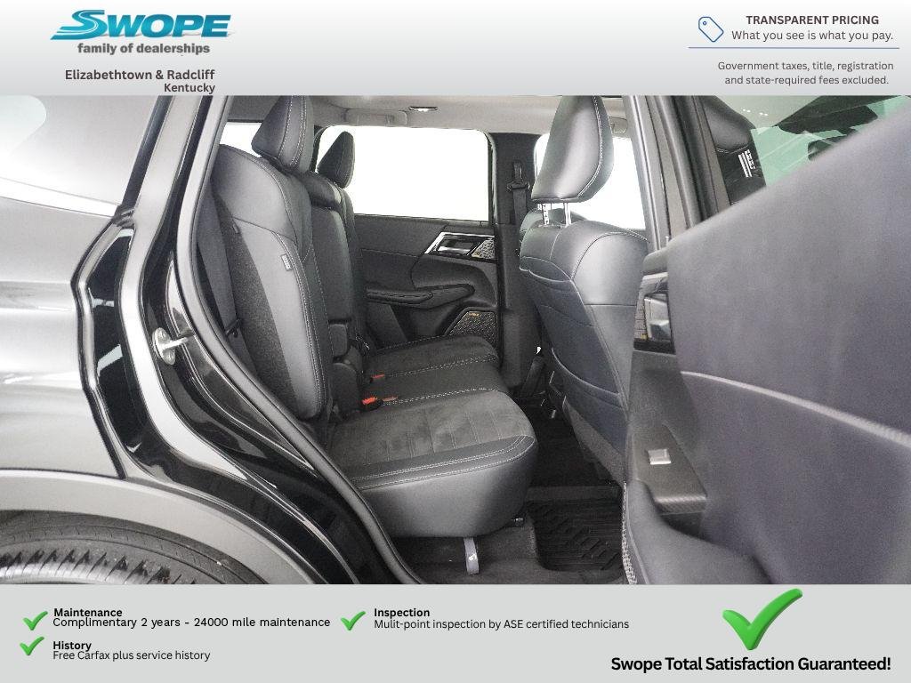 Certified Used 2025 BLACK Mitsubishi SE image 10
