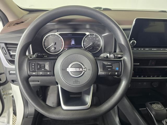 Used 2023 Pearl White Nissan SV image 20