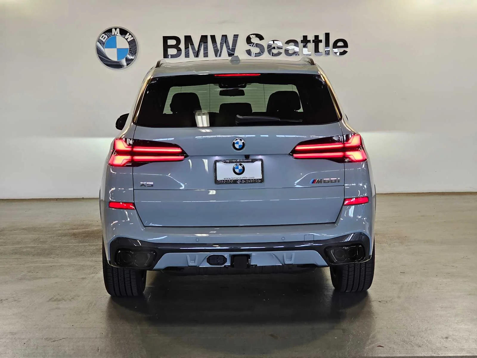 New 2026 Brooklyn Grey Metallic BMW M60i image 5