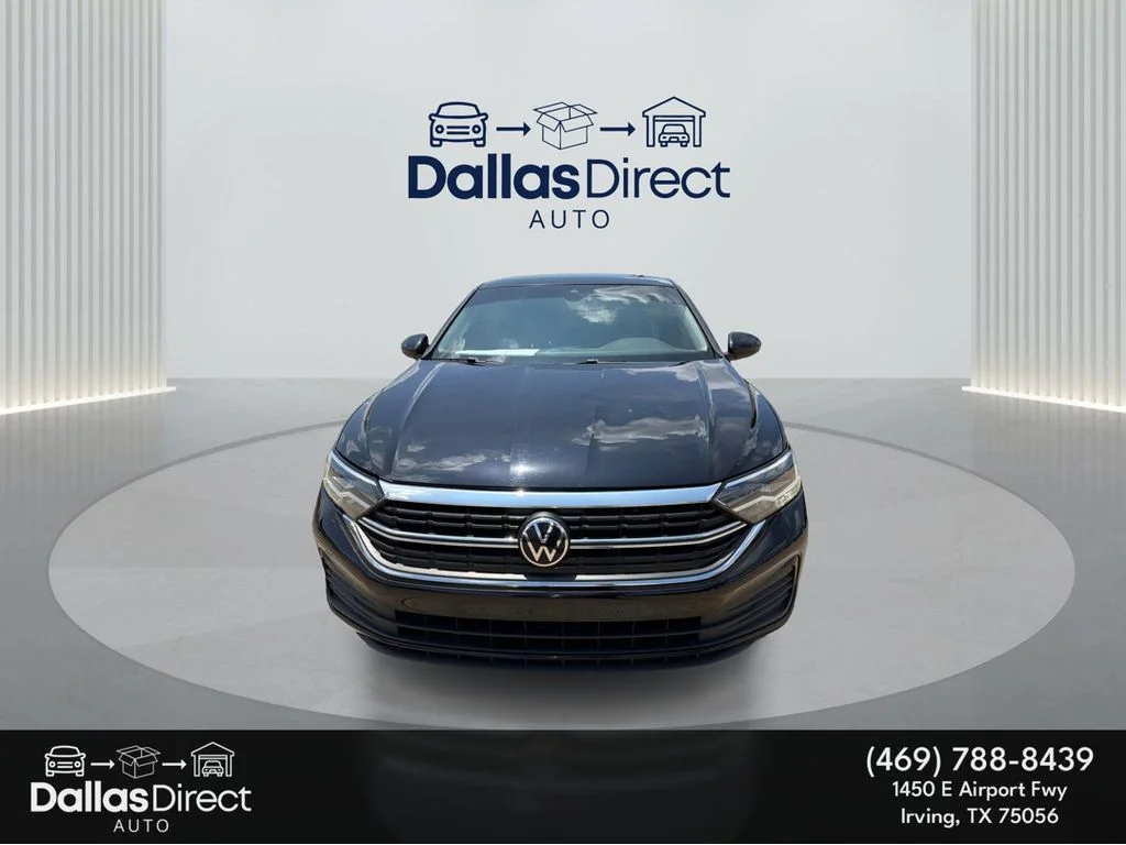 Used 2024 Deep Black Pearl Volkswagen SE image 3