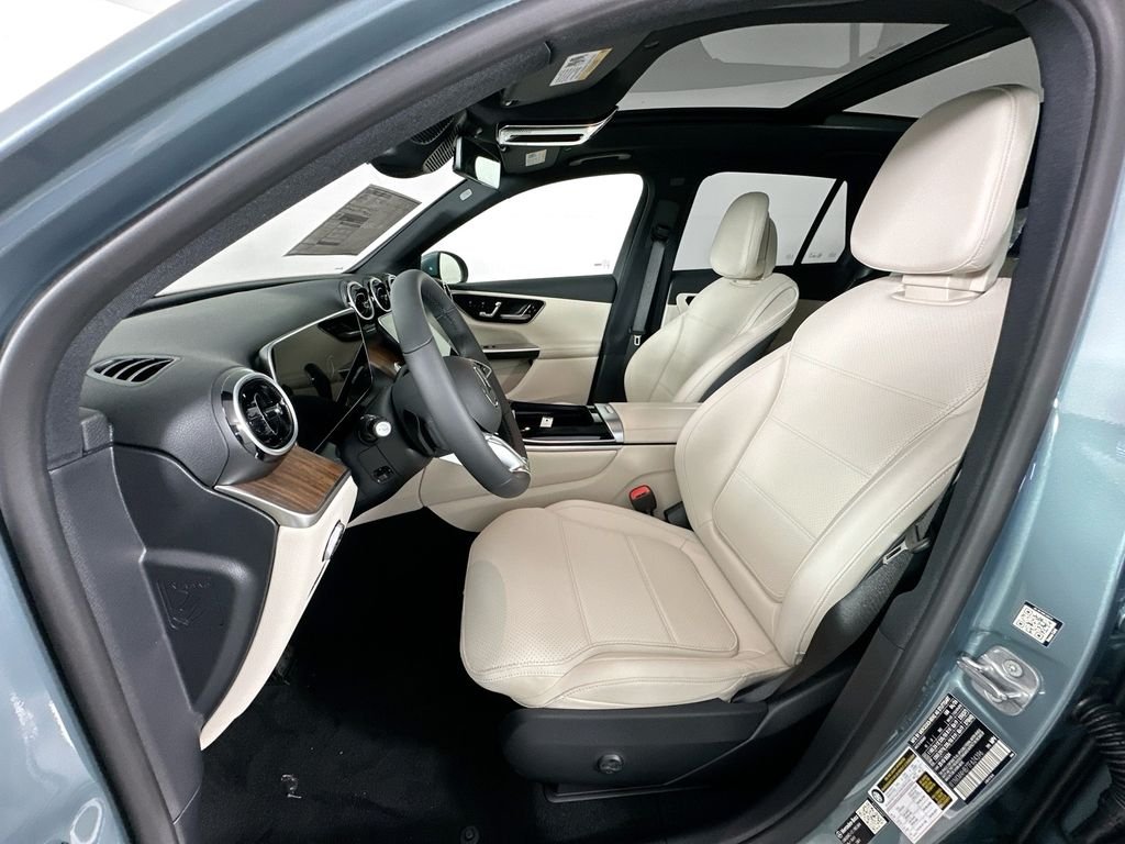 New 2026 Verde Silver Metallic Mercedes-Benz GLC 300 image 21