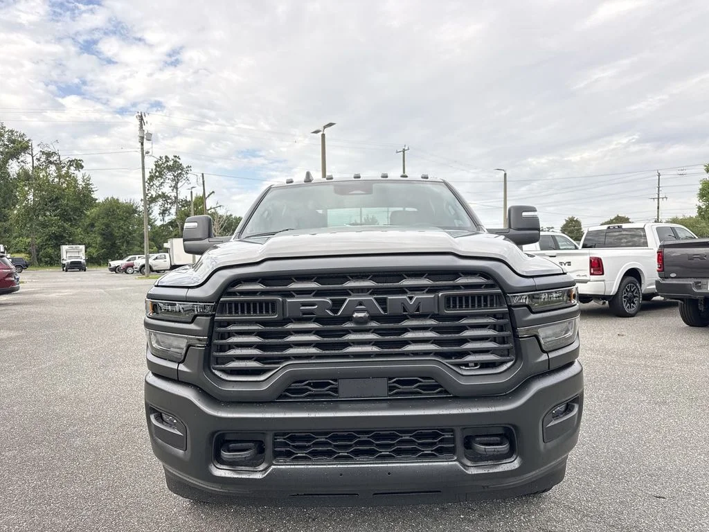 New 2026 Ceramic Gray Clear-Coat Exterior Paint RAM Tradesman image 8