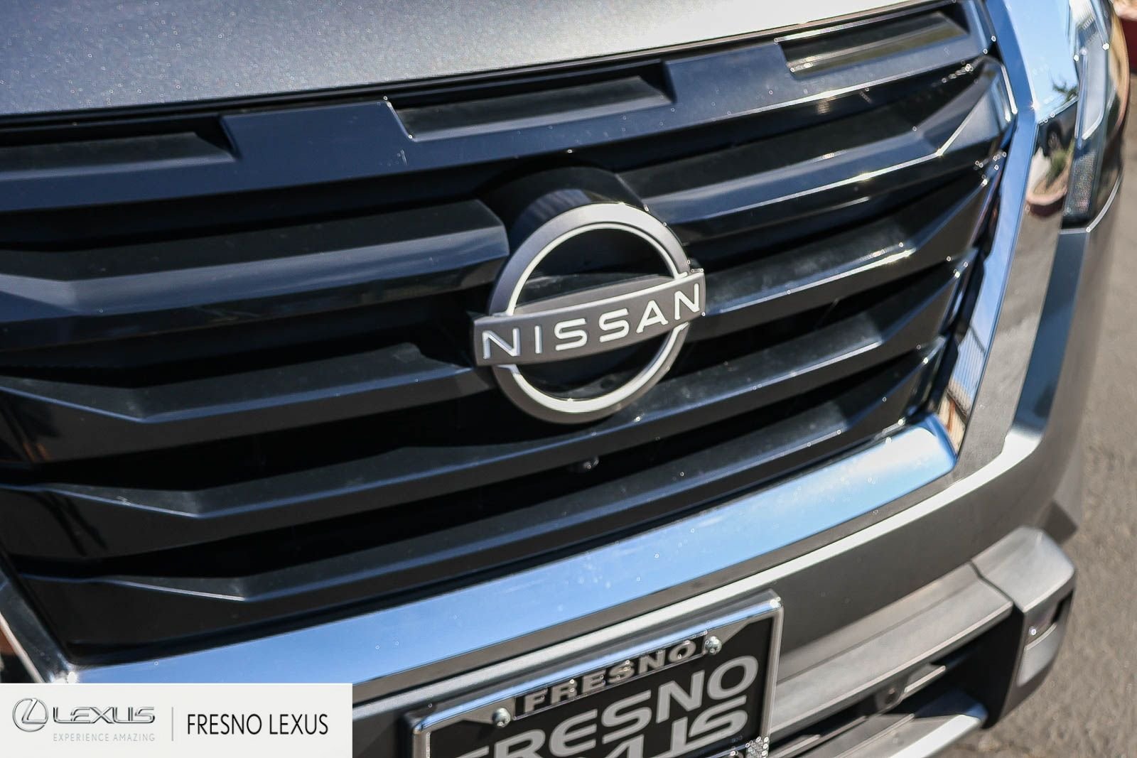 Used 2023 Gray Nissan SL image 11