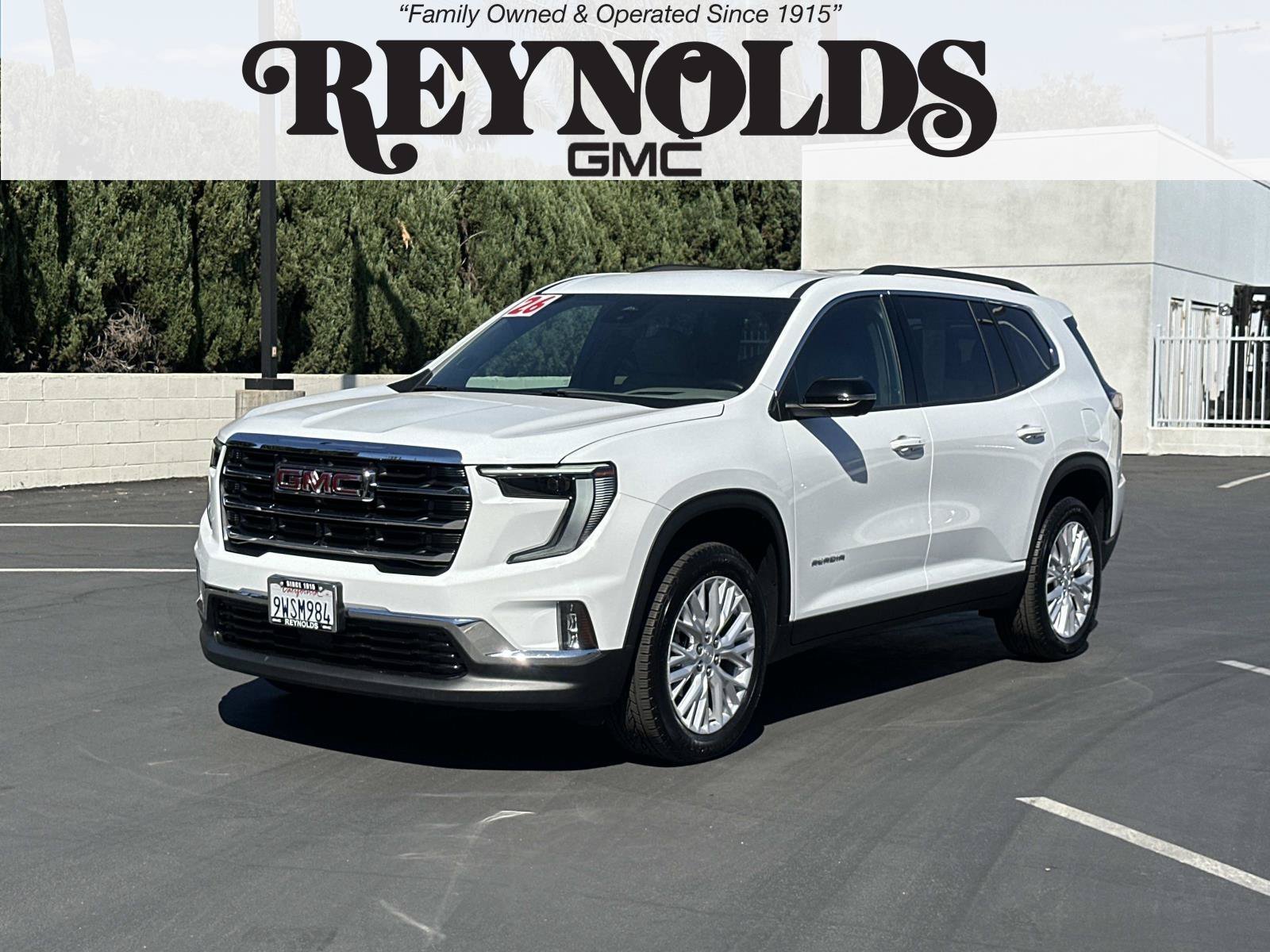 2026 GMC Acadia Elevation FWD