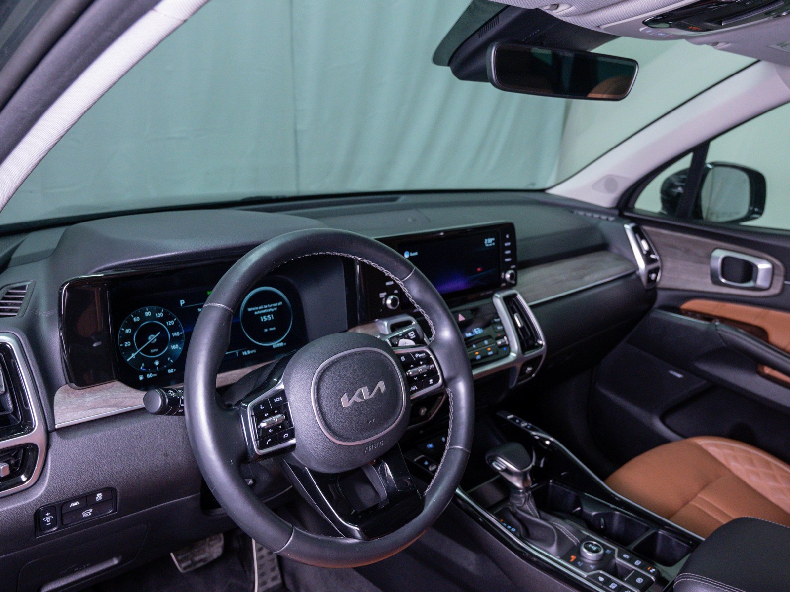Used 2022 Aruba Green Kia X-Line SX Prestige image 21