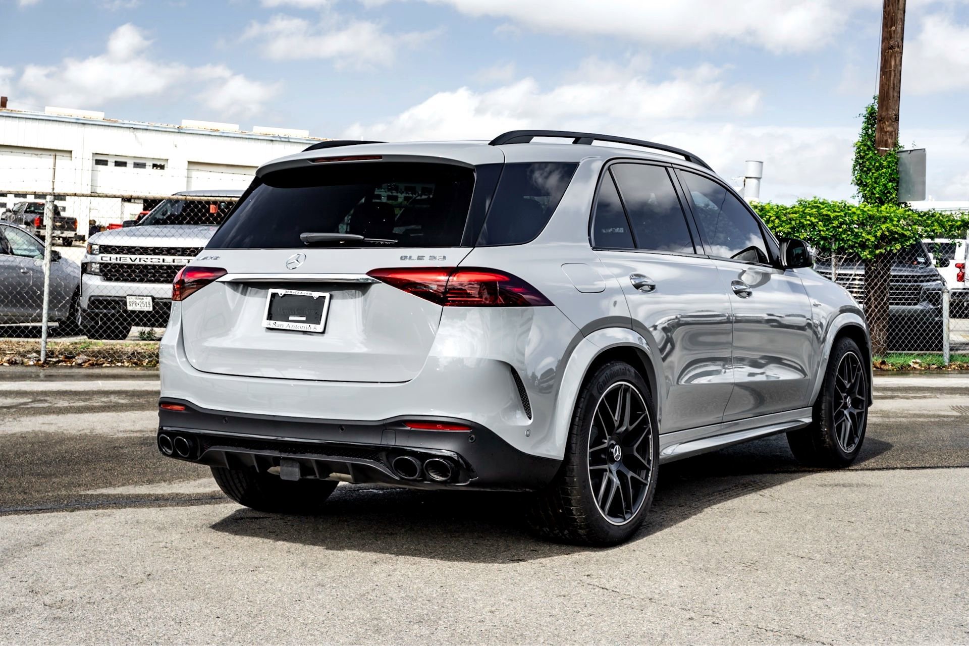 New 2026 MANUFAKTUR Alpine Grey Mercedes-Benz AMG® GLE 53 4MATIC+ SUV image 4