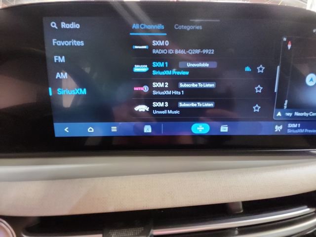 Used 2025 Red Hyundai SEL Convenience image 17