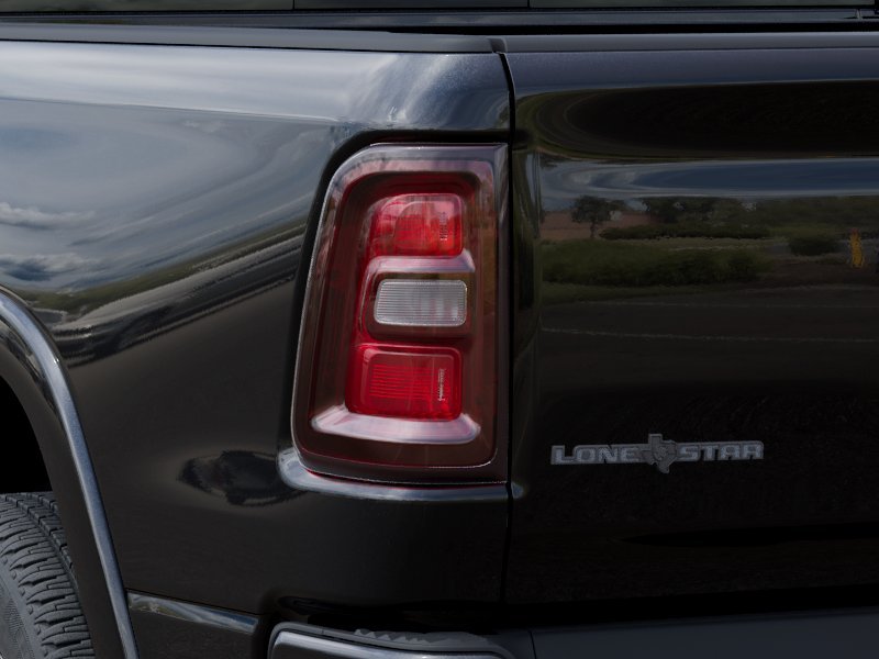 New 2026 Diamond Black Crystal Pearl-Coat Exterior Paint RAM Big Horn/Lone Star image 5