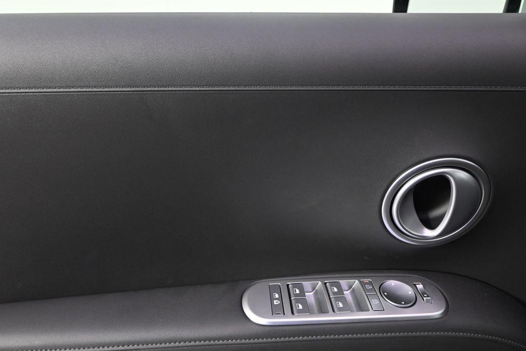 New 2026 Silver Metallic Hyundai SEL AWD image 22