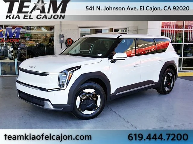 2026 Kia EV9 Light Long Range