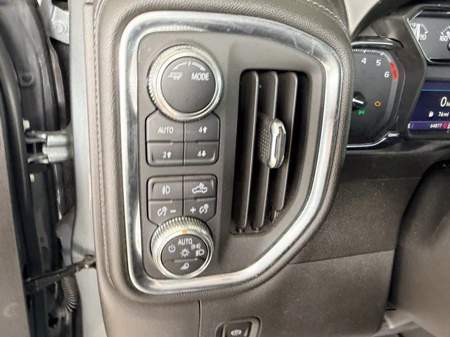 2021 GMC Sierra 1500 SLT - Photo 18