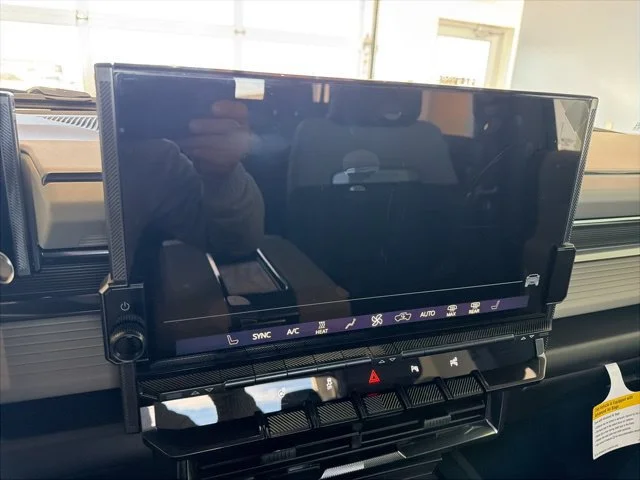 2026 GMC HUMMER EV 2X - Photo 40