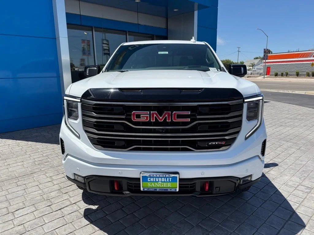 New 2026 Summit White GMC AT4 image 3