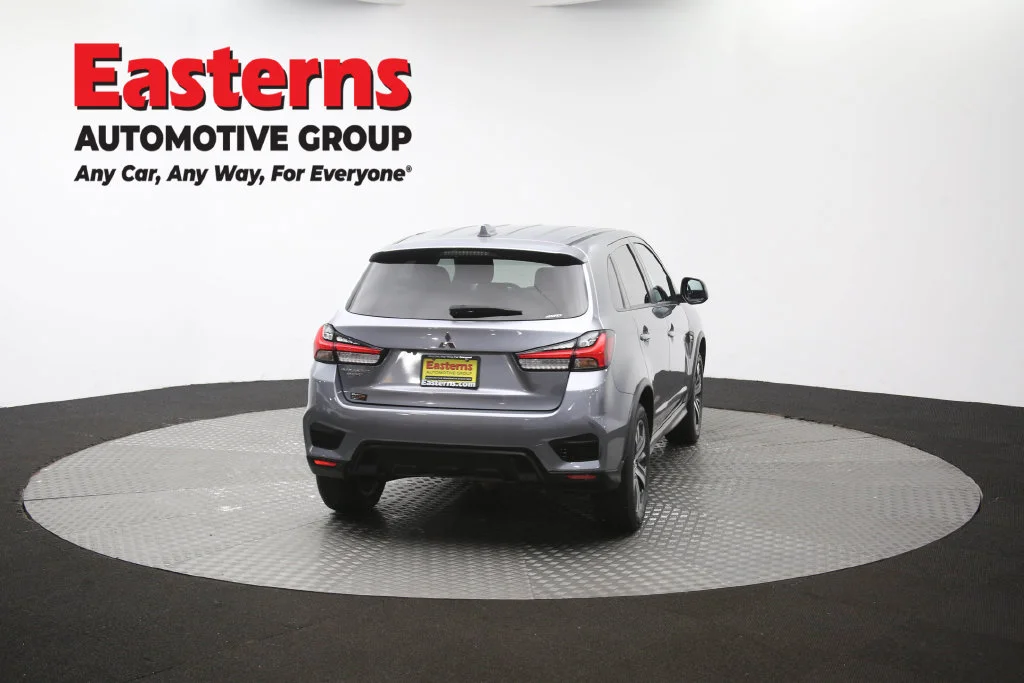 Used 2024 Gray Mitsubishi 2.0 ES image 38