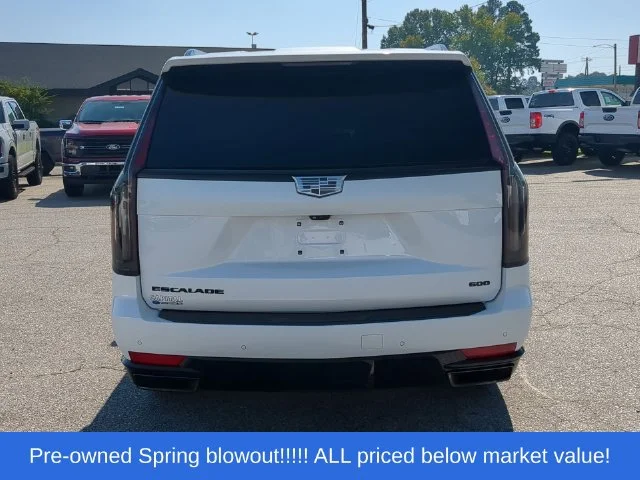 Used 2021 White Cadillac Sport Platinum image 12