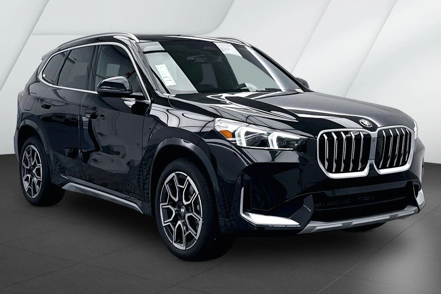 2026 BMW X1 xDrive28i's photo