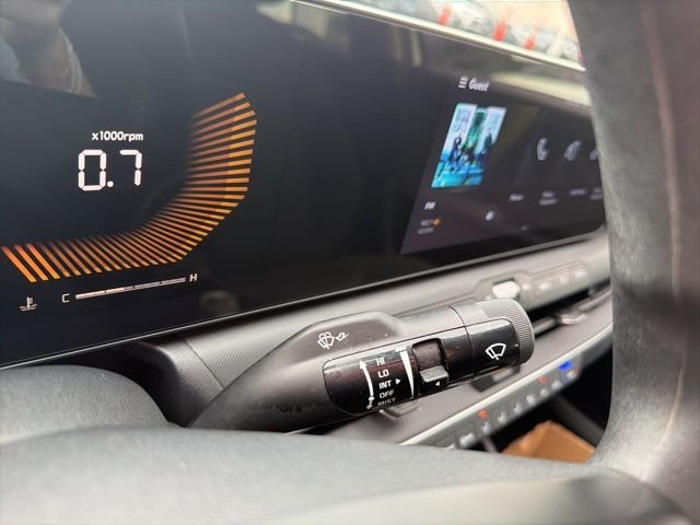 Used 2025 Gray Kia LXS image 34