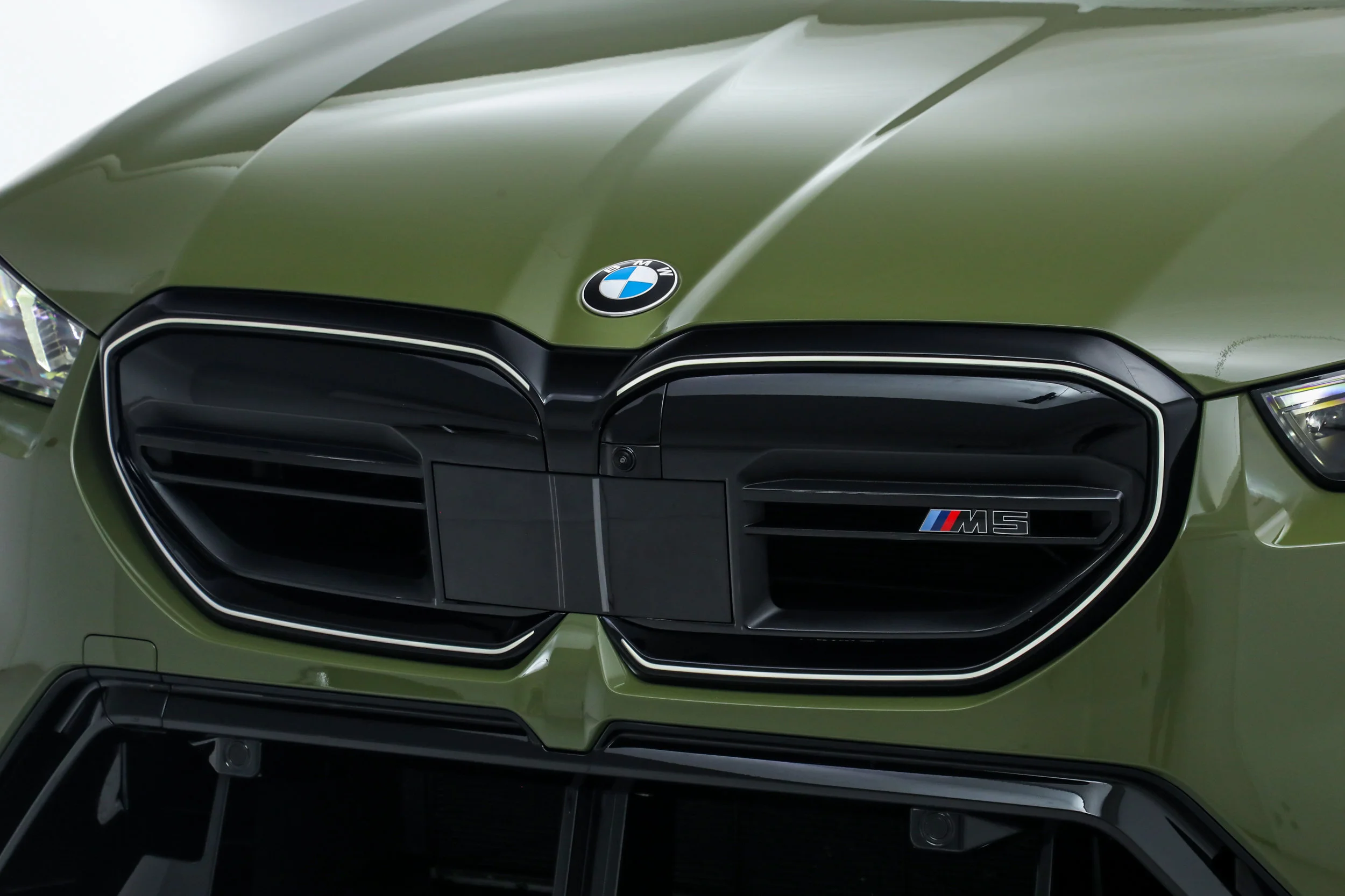 Used 2026 Green BMW  image 13