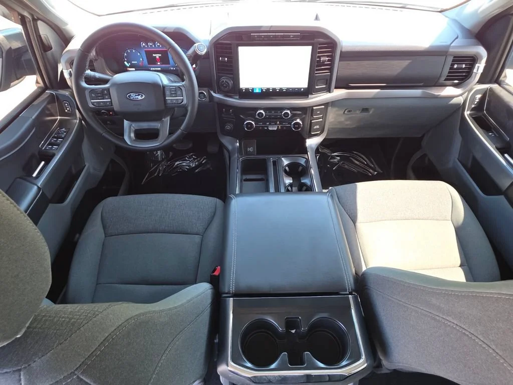 Used 2024 Avalanche Ford XLT image 24