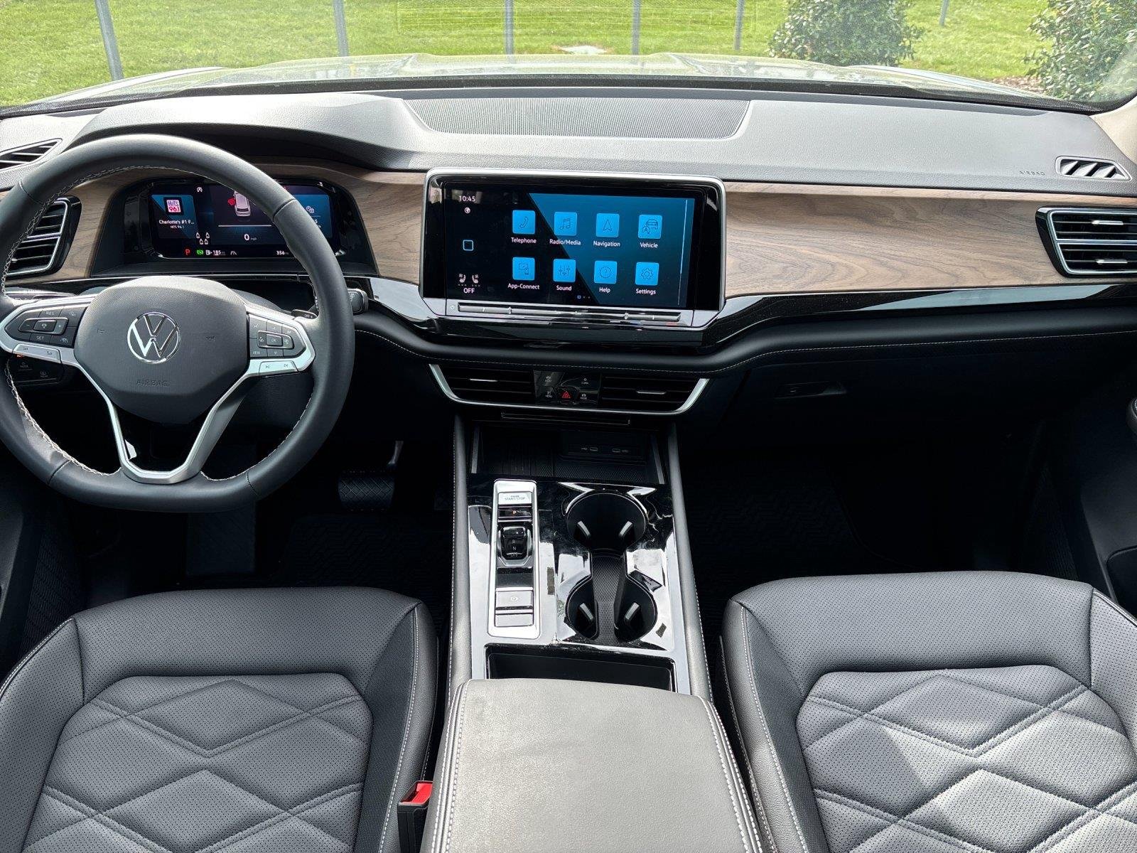 2025 Volkswagen Atlas SE w/Tech - Photo 34