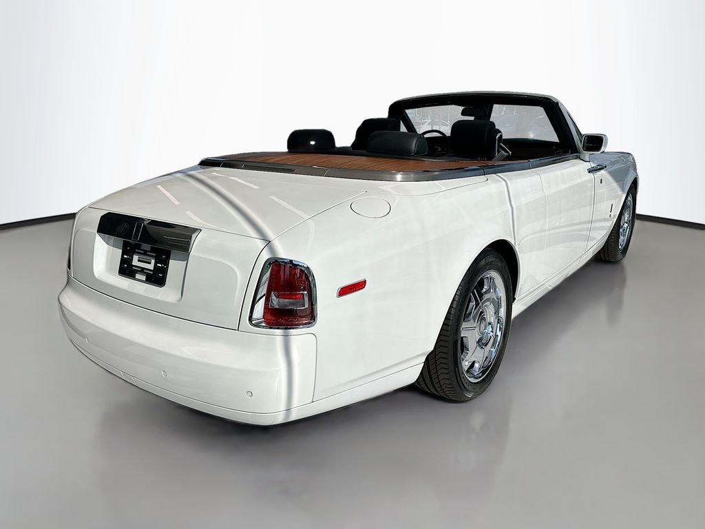 Used 2009 English White Rolls-Royce Base image 9