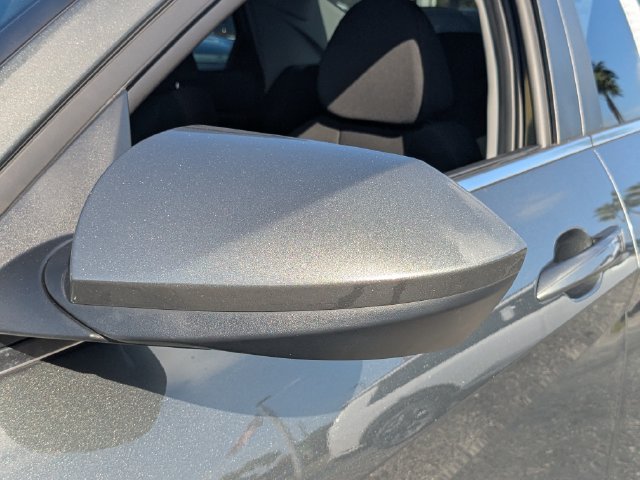 Used 2025 Gray Hyundai SEL Convenience image 12