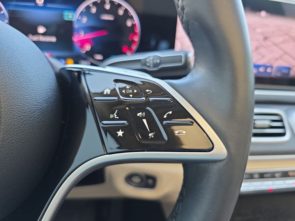 Certified Used 2024  Mercedes-Benz GLE 450 image 22