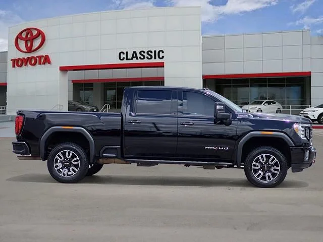 Used 2022 Onyx Black GMC AT4 image 3