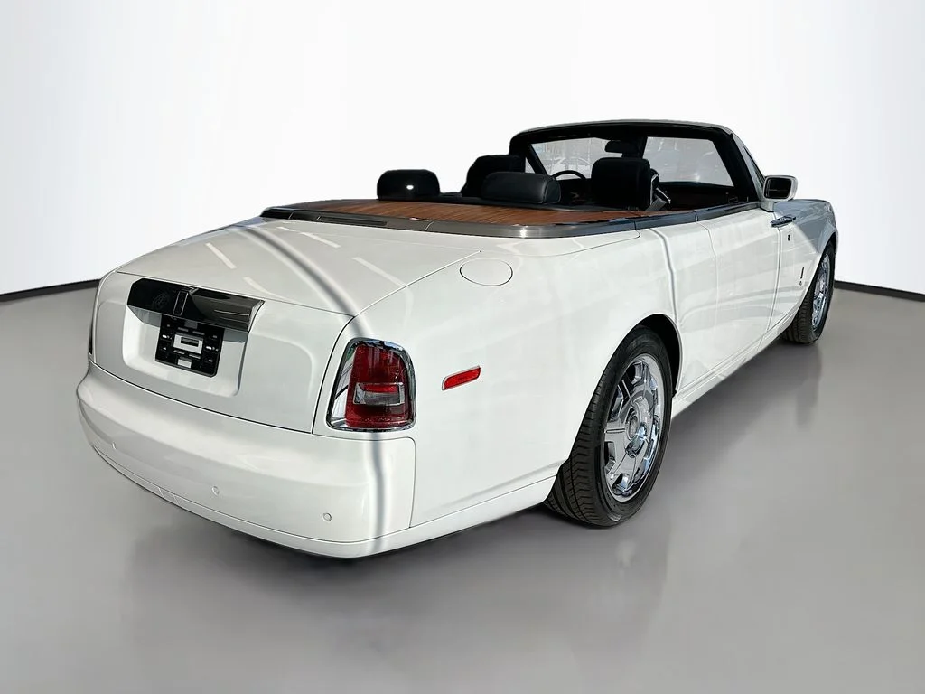Used 2009 White Rolls-Royce Base image 9