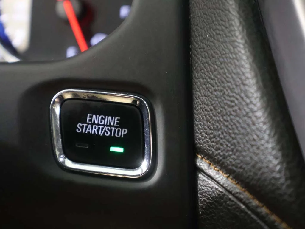 Used 2023 Silver GMC AT4 image 42