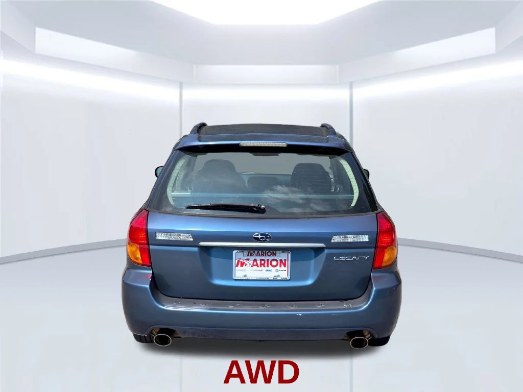 Used 2005  Subaru 2.5i image 16