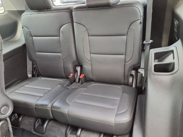 Used 2020 Red GMC SLT image 12