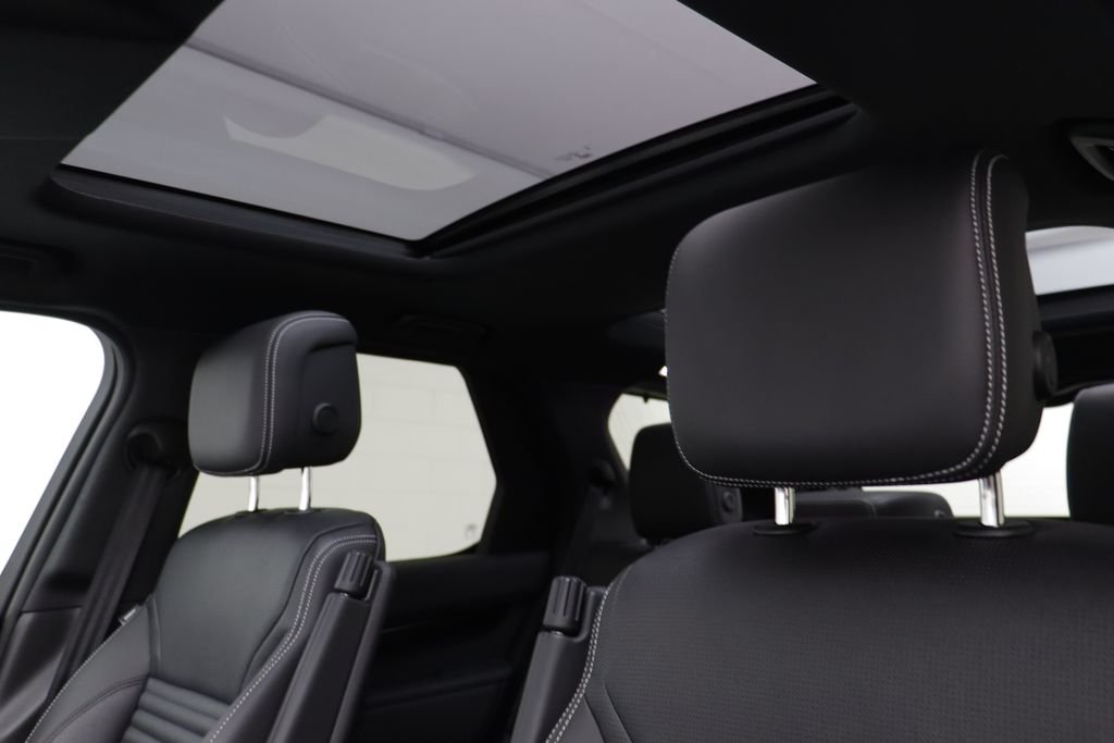 Used 2025 Gray Land Rover S image 13
