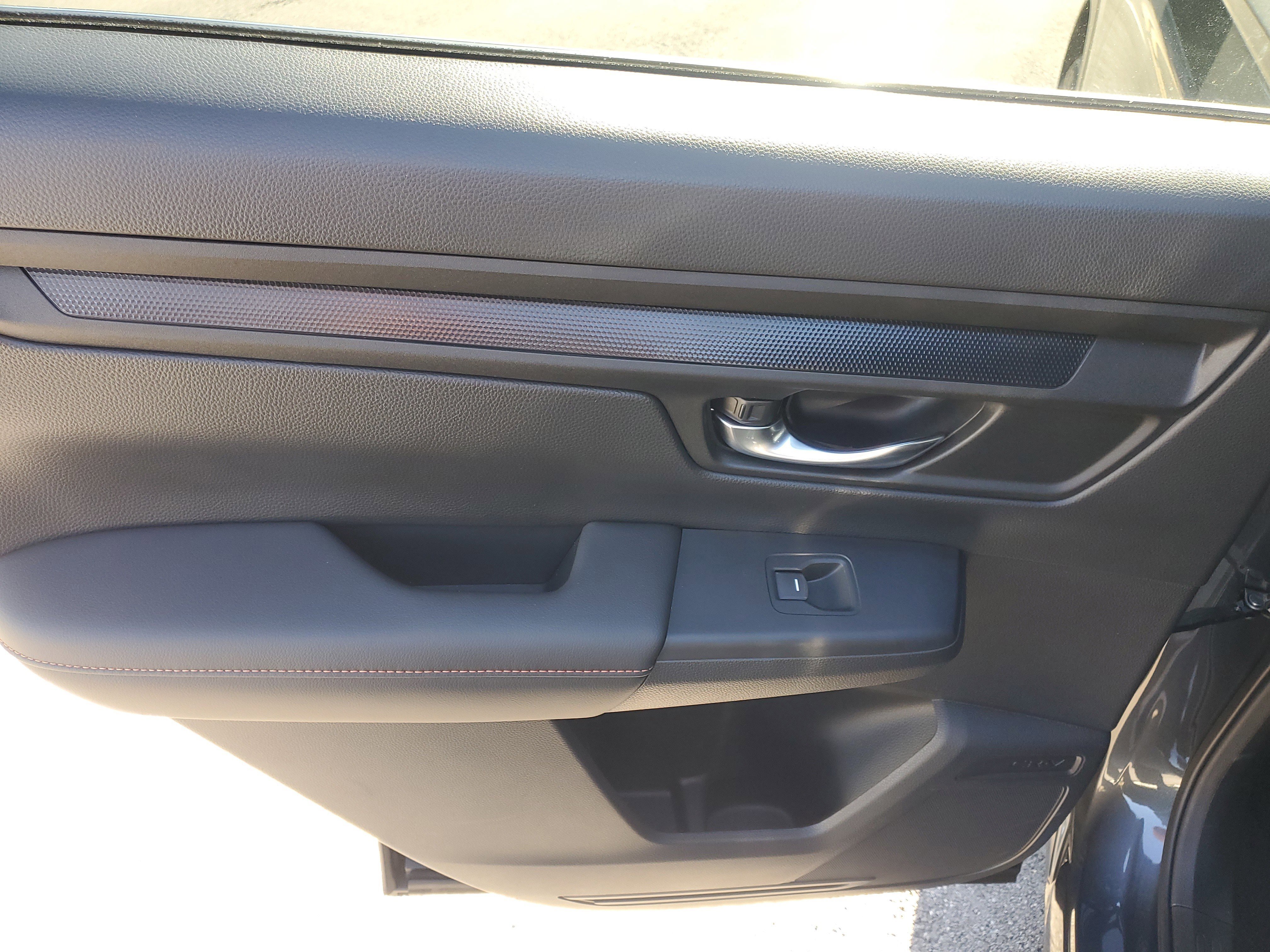 Used 2025 Meteorite Gray Metallic Honda Sport image 13