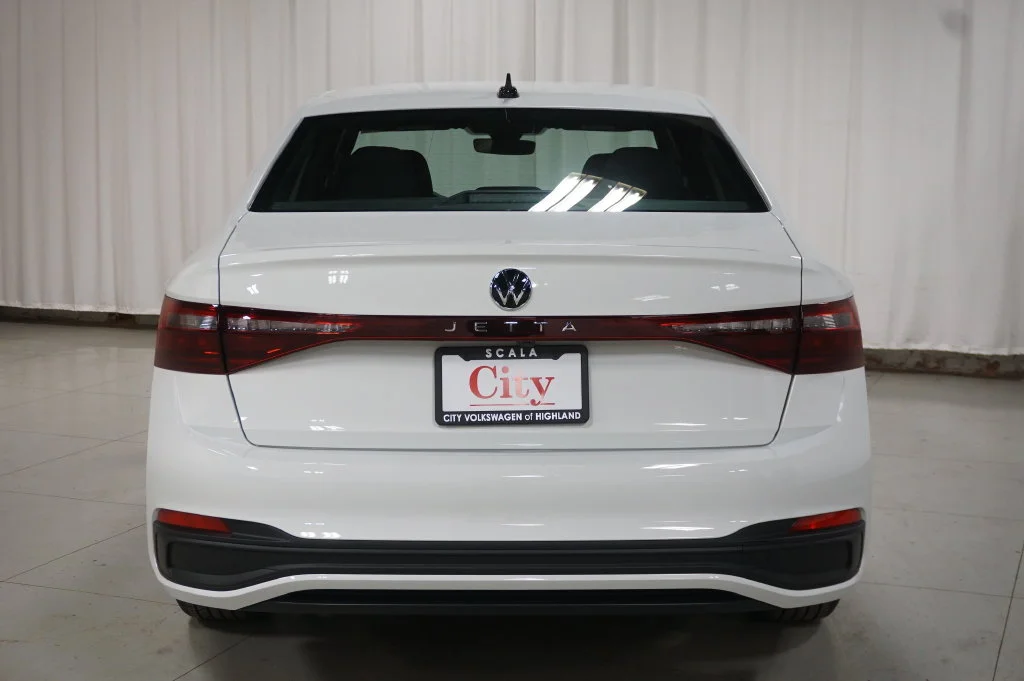 New 2026 White Volkswagen 1.5T Sport image 6