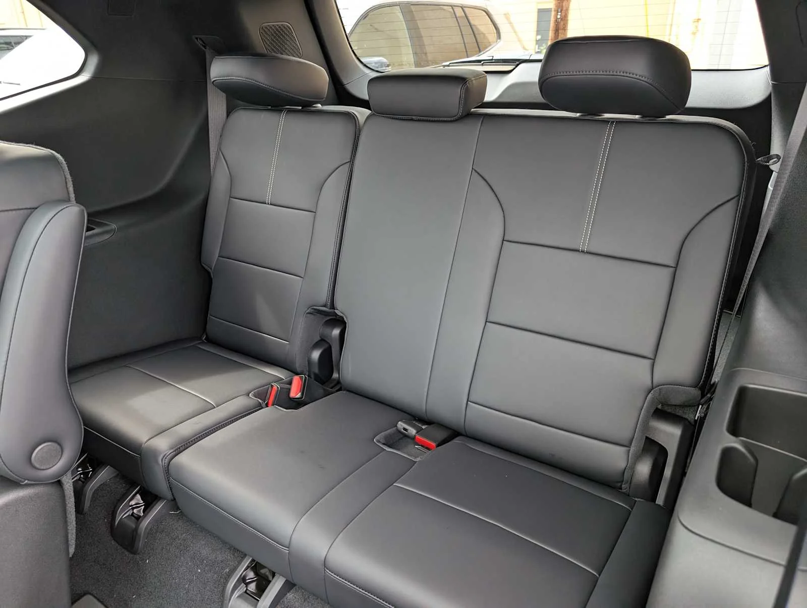 New 2027 Sterling Metallic GMC Elevation image 18