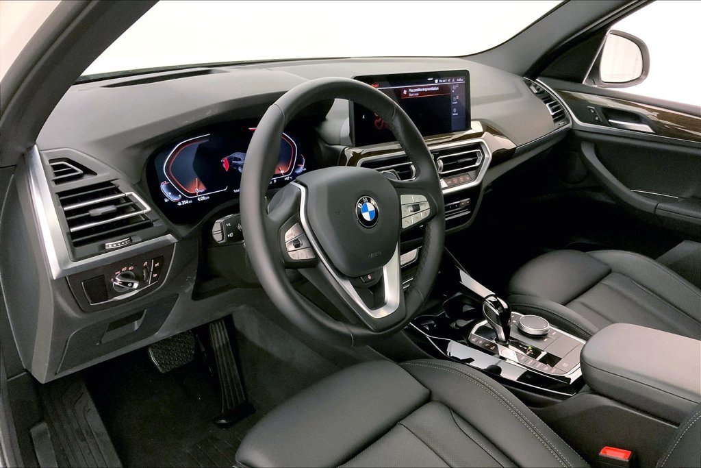 Used 2024 Mineral White Metallic BMW  image 21