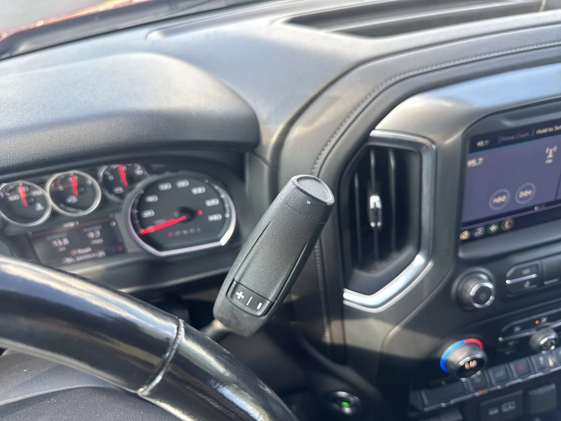 2021 Chevrolet Silverado 1500 RST - Photo 19