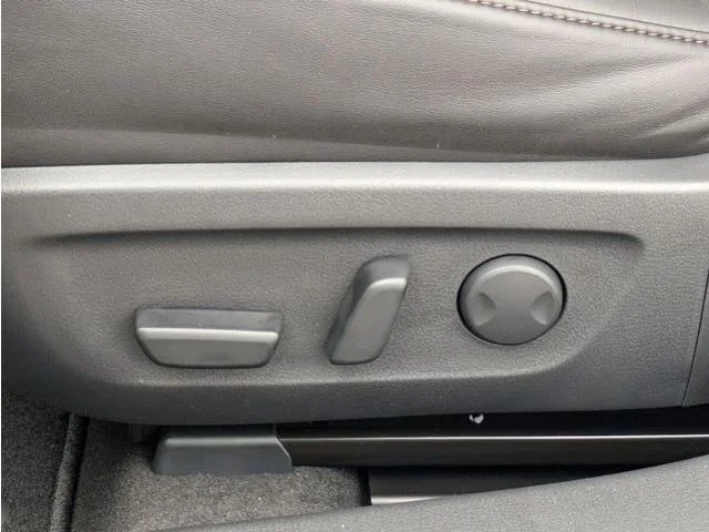 2026 Mazda Mazda3 Turbo Premium Plus - Photo 10