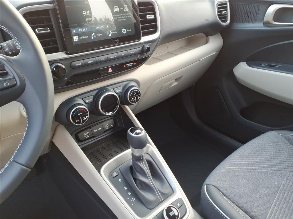 New 2026 Denim w/White Roof Hyundai SEL w/Two-Tone Roof image 17