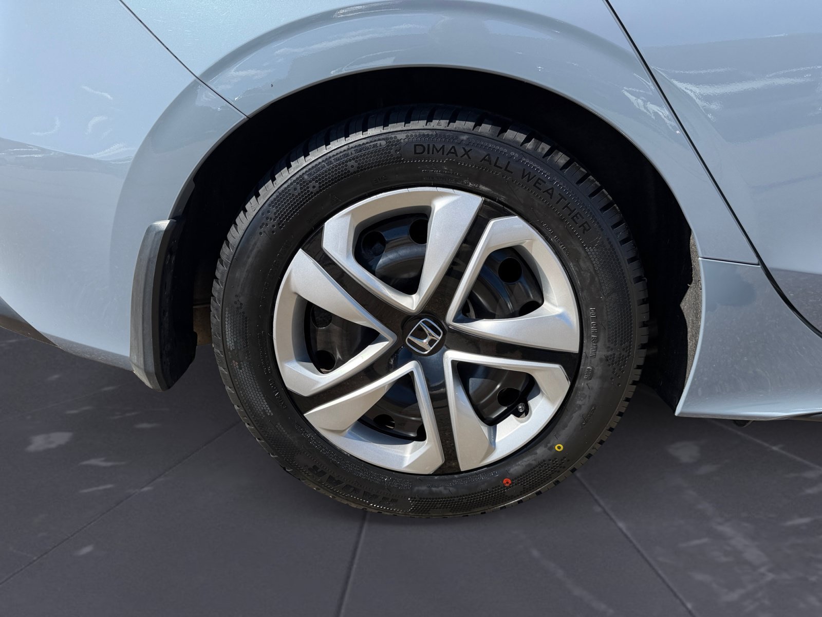 Certified Used 2024 Sonic Gray Pearl Honda Sport image 41