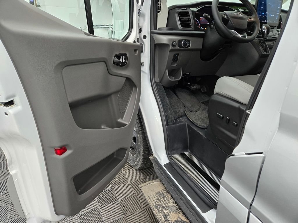 2024 Ford Transit Van Base - Photo 18