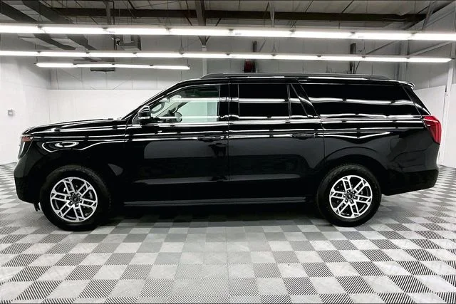 2025 Ford Expedition Active - Photo 14
