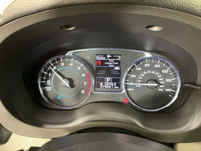 Used 2018 Gray Subaru 2.5i Premium image 17