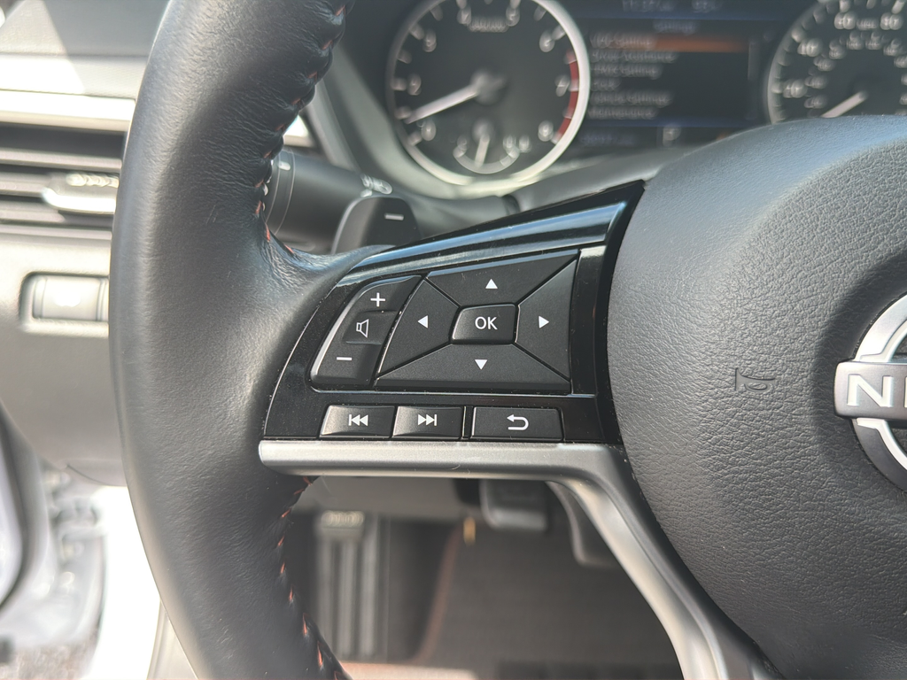 Used 2023 Pearl Nissan 2.5 SR image 42
