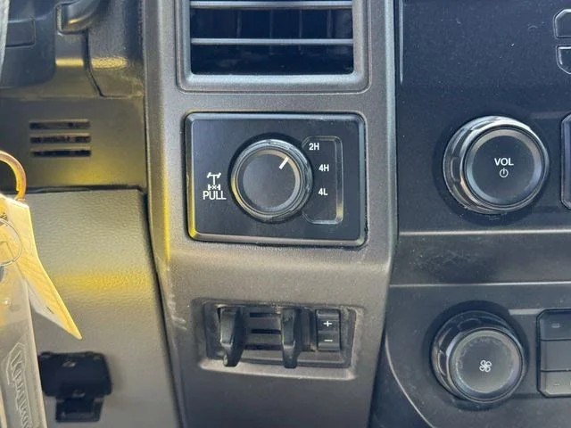 Used 2022 White Ford XL image 6