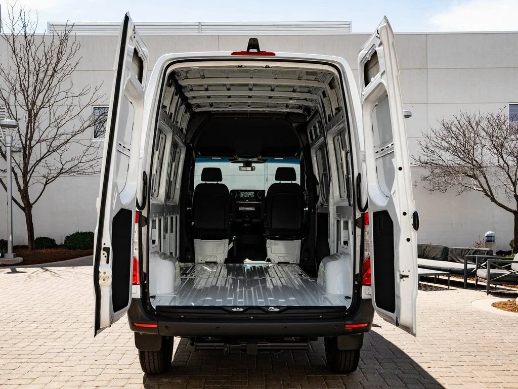 New 2026 Arctic White Mercedes-Benz Cargo 144 WB image 21